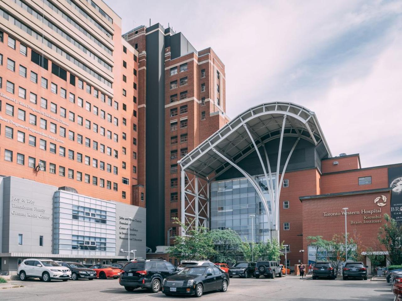 Trane® helps Toronto Western Hospital and sustainable energy leader Noventa Energy Partners implement groundbreaking wastewater heating and cooling system.
