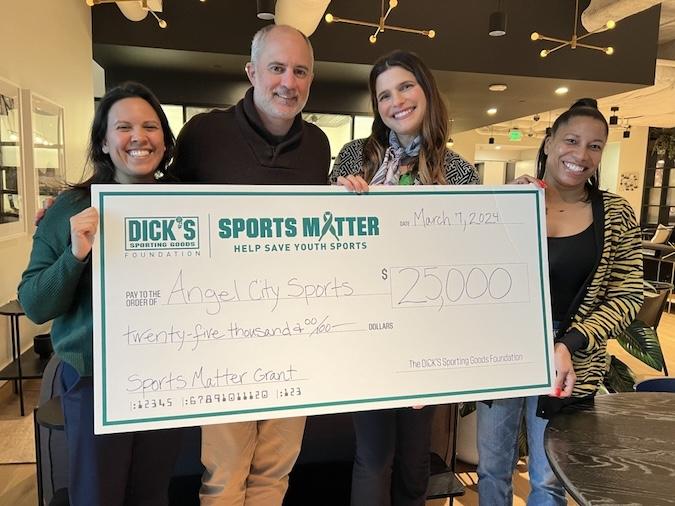 Click on DICK’S.com ad Director Lake Bell presenting Angel City Sports with a $25,000 Sports Matter Grant.