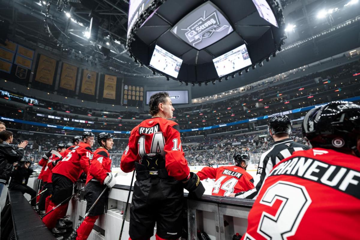 Each team’s roster including a mix of celebrities, former NHL greats, and first responders from the Los Angeles Fire Department, Los Angeles County Fire Department, and Los Angeles Police Department.