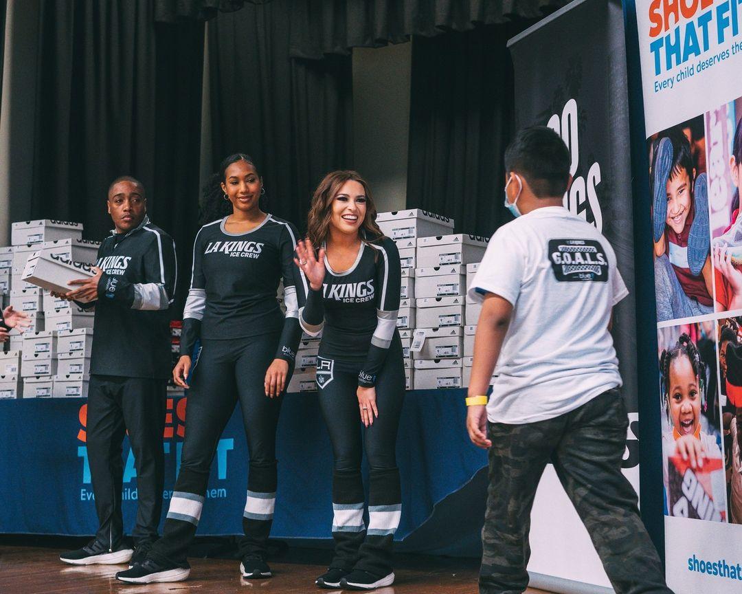 Sports Central LA on X: The @LAKings partnered up with @ShoesThatFit to  distribute over 200 pairs of athletic shoes to kids in need at Grant  Elementary School in East LA earlier today.