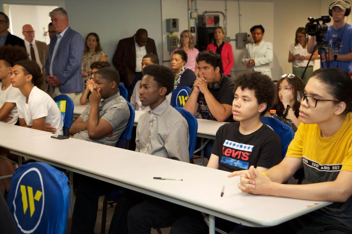 students at the Finance Lab opening