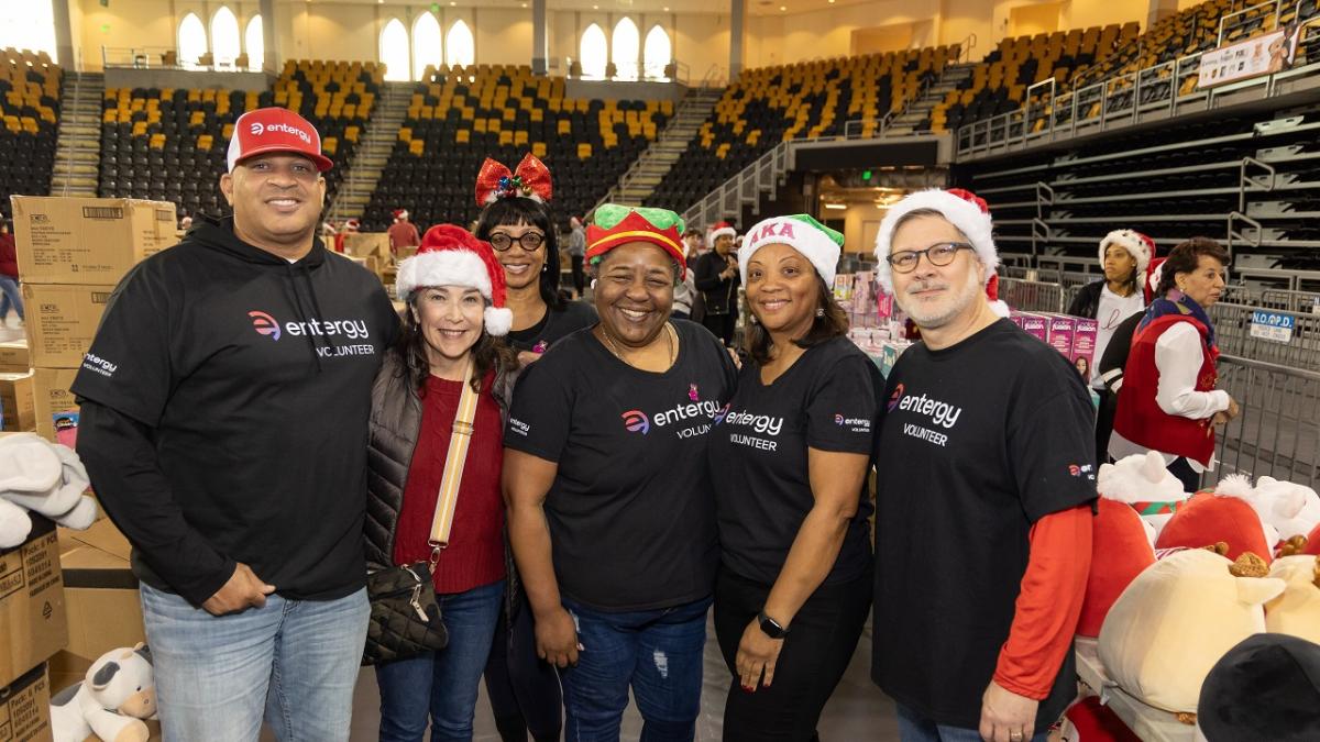 A group of volunteers posed together