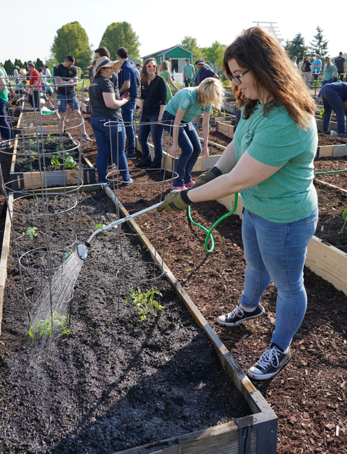 Planting Corporate Gardens How Scottsmiracle Gro