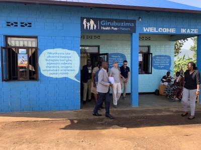 Fisk Johnson, Chairman and CEO of SC Johnson, visits an SC Johnson-sponsored health post in Rwanda. SC Johnson will support the development of 40 new health posts across Rwanda.
