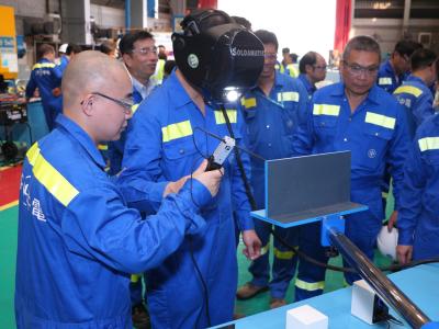 Augmented reality welding training provides apprentices with a safe practice environment and helps them conquer fear.