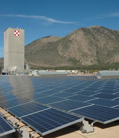 Purina’s Flagstaff, Arizona, factory is one of several company locations sourcing a portion of its energy through on-site generated solar power. (PRNewsfoto/Nestle Purina PetCare)